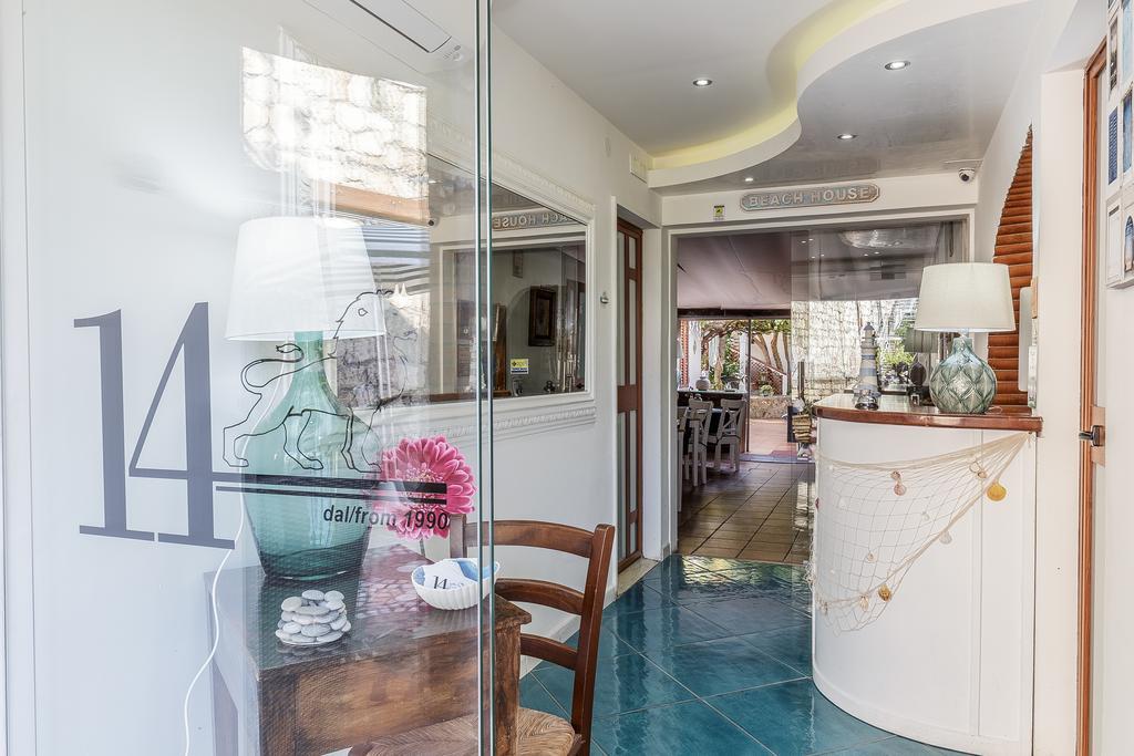 Beach Hotel 14Leoni B&B Salerno Buitenkant foto