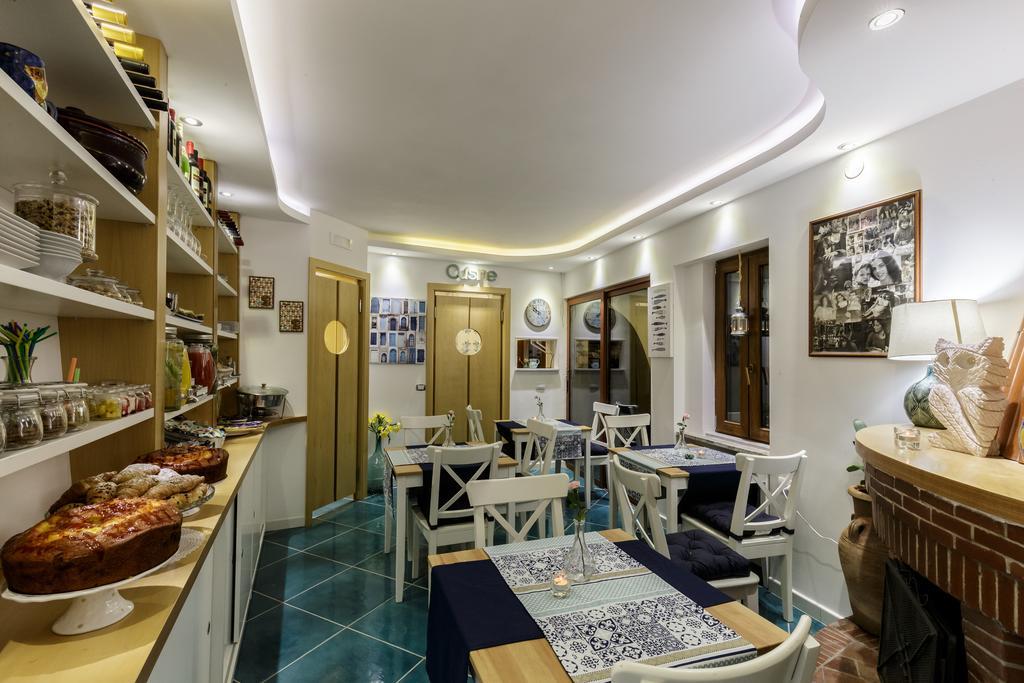 Beach Hotel 14Leoni B&B Salerno Buitenkant foto